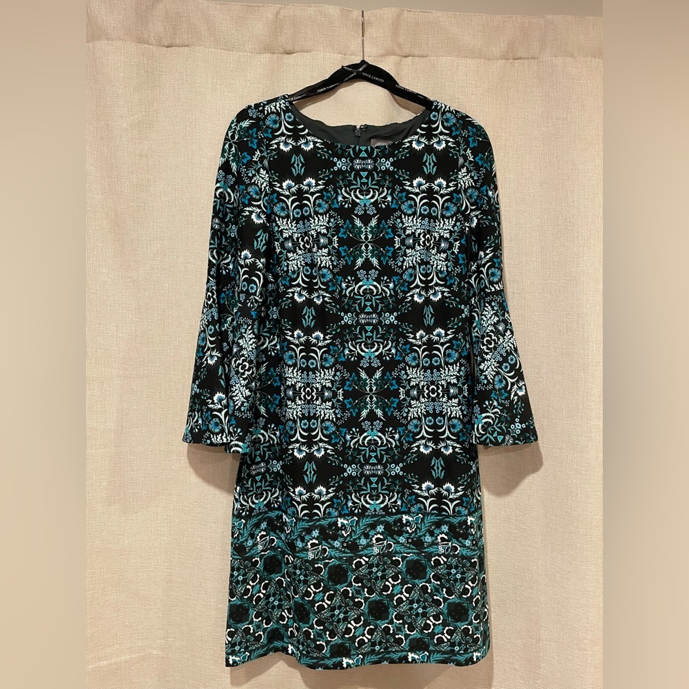 Vince Camuto Knee-Length Bell-Sleeve Dress Size 8